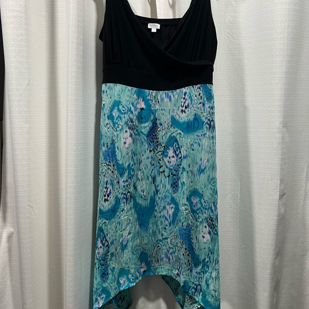 Black and Blue Patterned Dress by Avenue size 18/20